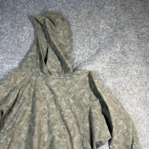 ATHLETA Farallon Hoodie Women’s XS Green Camo Cropped Oversized Activewear - Picture 2 of 7